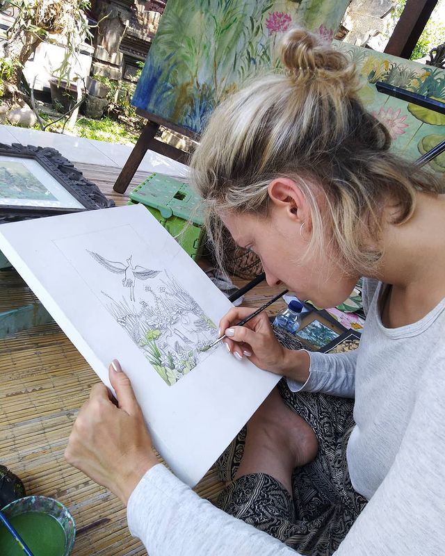 Teach Painting in Balinese Space